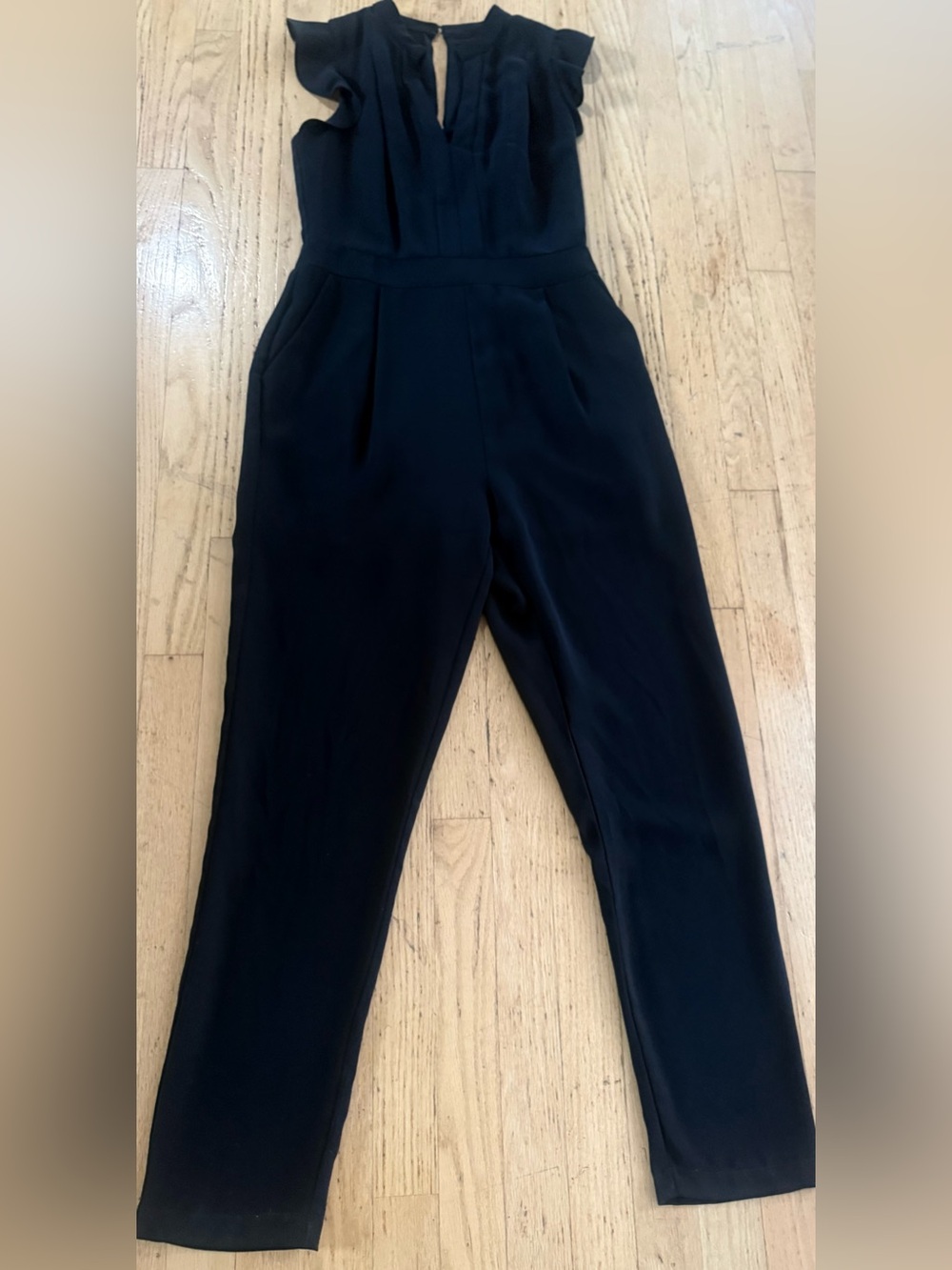 Adelyn Rae Black Tailored Jumpsuit Pants size small like new